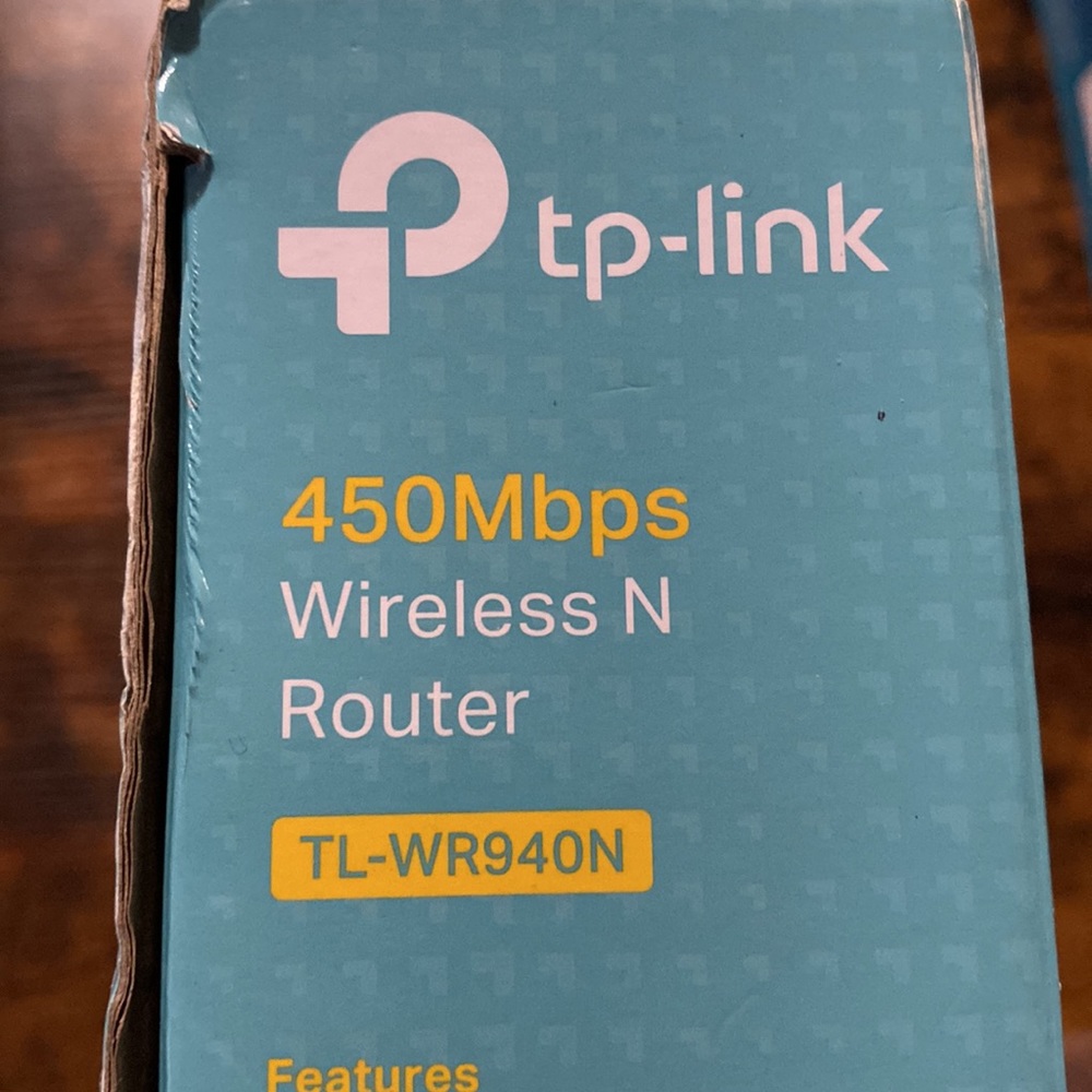 Tp Link 450 Mbps Wireless N Router - Picture 2 of 4